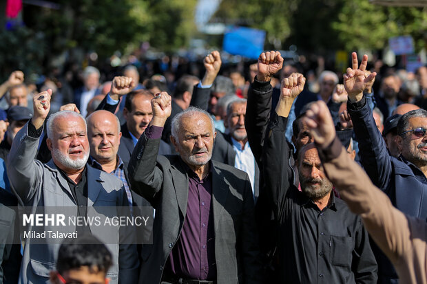 راهپیمایی یوم الله ۱۳ آبان در فومن