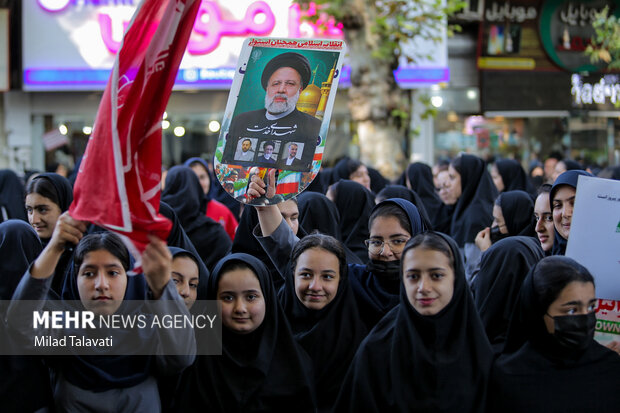 راهپیمایی یوم الله ۱۳ آبان در فومن