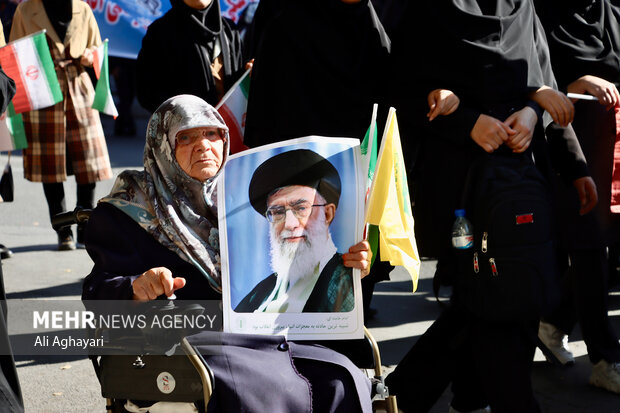 راهپیمایی ۱۳ آبان ارومیه