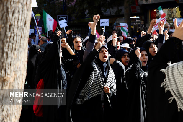 راهپیمایی ۱۳ آبان ارومیه
