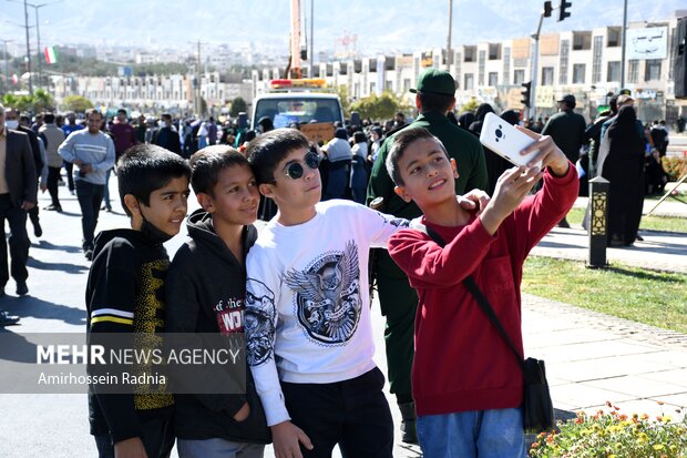 راهپیمایی ۱۳ آبان در بیرجند