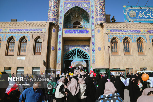 راهپیمایی یوم الله ۱۳ آبان در پیشوا