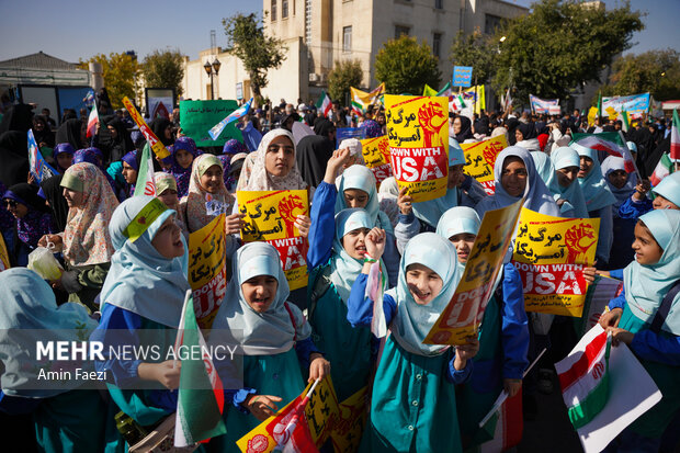 راهپیمایی 13 آبان در شیراز