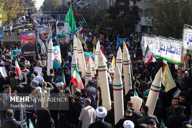 مراسم یوم الله ۱۳ آبان در تهران