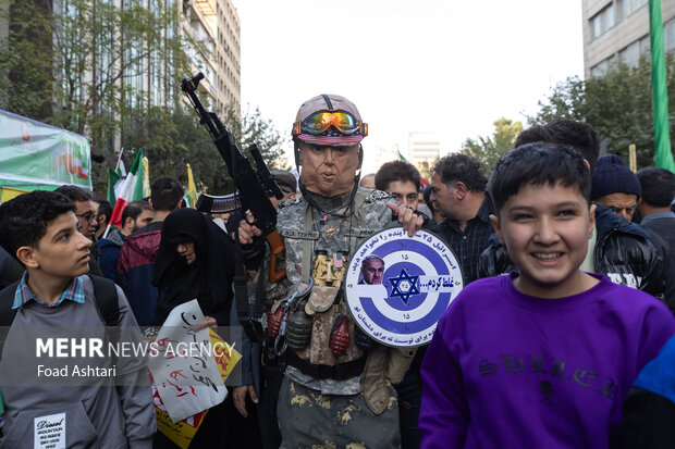 مراسم یوم الله ۱۳ آبان در تهران