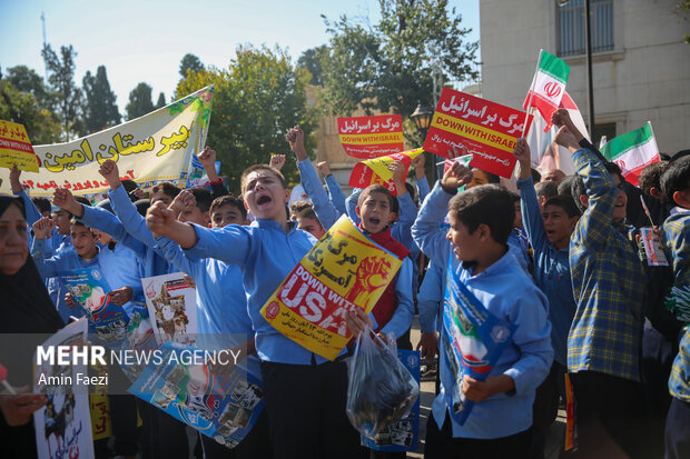 راهپیمایی 13 آبان در شیراز