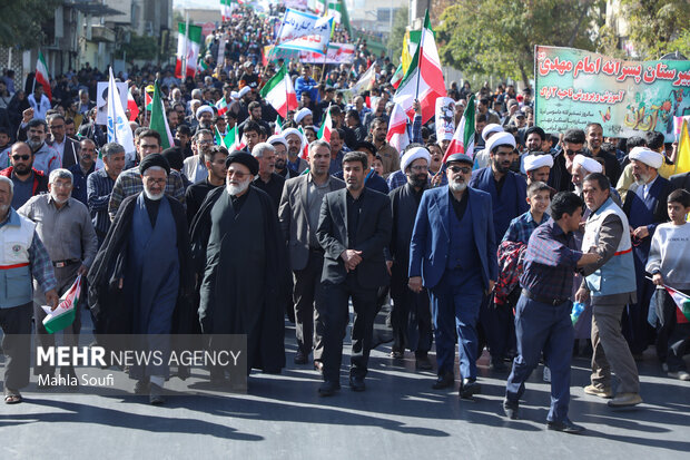 راهپیمایی ۱۳ آبان در اراک