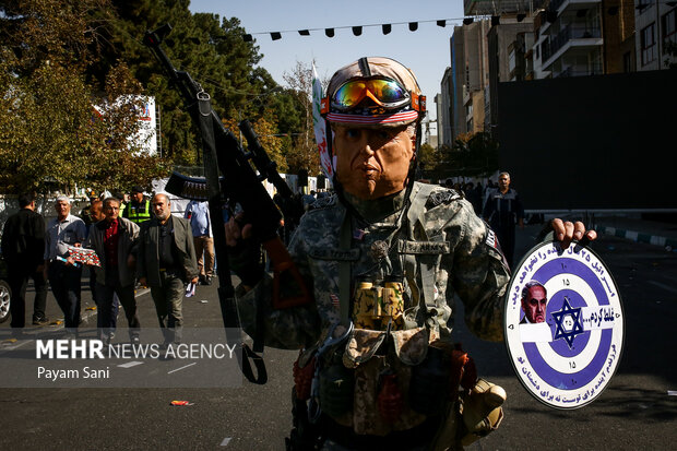 مراسم یوم الله ۱۳ آبان در تهران