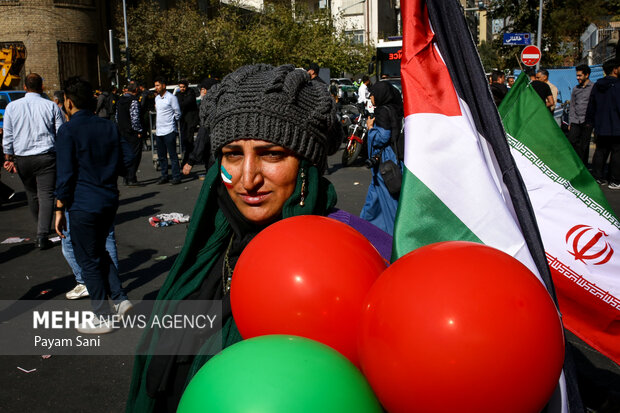 مراسم یوم الله ۱۳ آبان در تهران