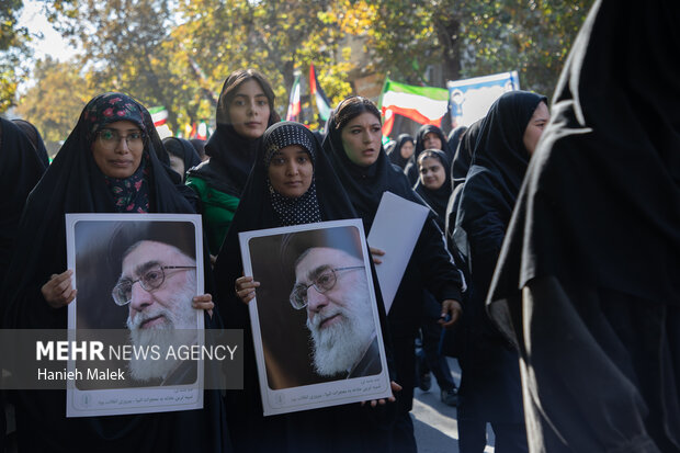 راهپیمایی یوم الله ۱۳ آبان در گرگان