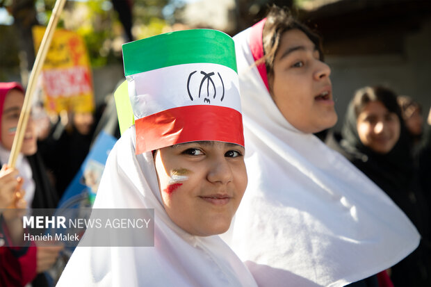 راهپیمایی یوم الله ۱۳ آبان در گرگان
