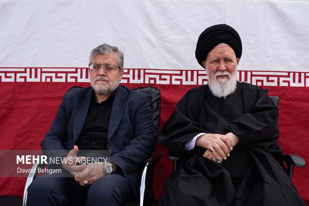 حضورپرشور دانش آموزان مشهدی در یوم الله 13 آبان