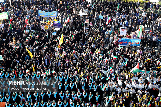 اجتماع یوم الله ۱۳ آبان  در همدان