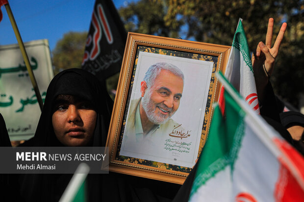 راهپیمایی 13 آبان در زنجان