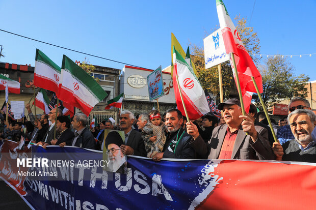 راهپیمایی 13 آبان در زنجان