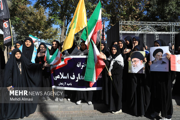 راهپیمایی 13 آبان در زنجان