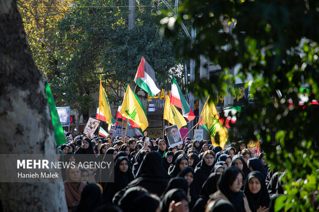راهپیمایی یوم الله ۱۳ آبان در گرگان