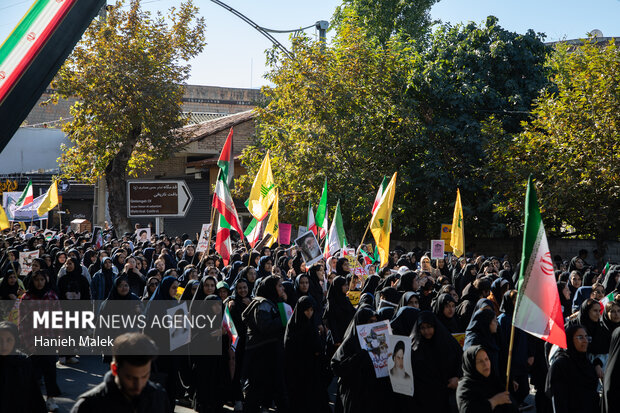 راهپیمایی یوم الله ۱۳ آبان در گرگان