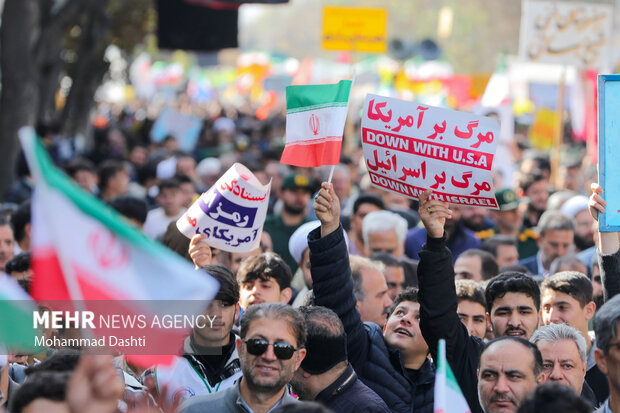 راهپیمایی 13 آبان در اردبیل