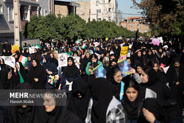 راهپیمایی یوم الله ۱۳ آبان در گرگان