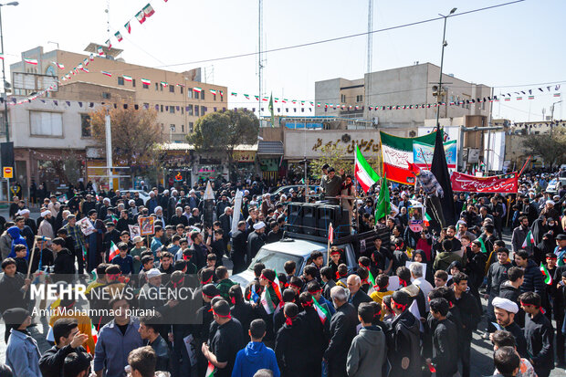 راهپیمایی ۱۳ آبان در قم