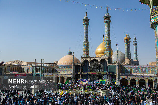 راهپیمایی ۱۳ آبان در قم