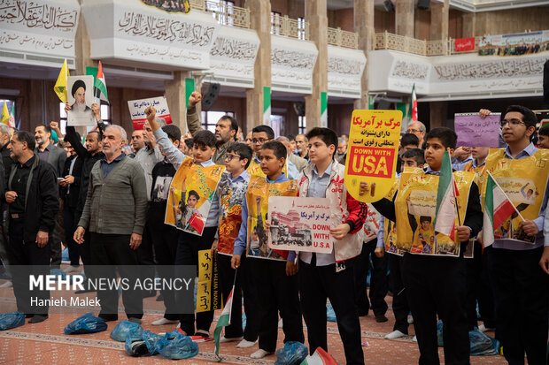 راهپیمایی یوم الله ۱۳ آبان در گرگان