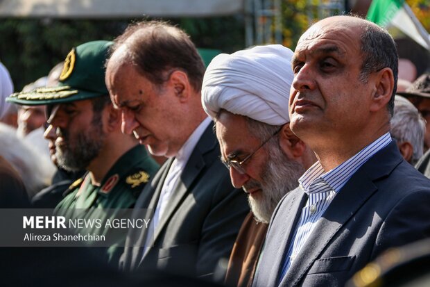 راهپیمایی یوم الله ۱۳ آبان در رشت