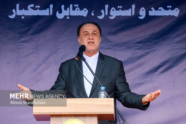 راهپیمایی یوم الله ۱۳ آبان در رشت