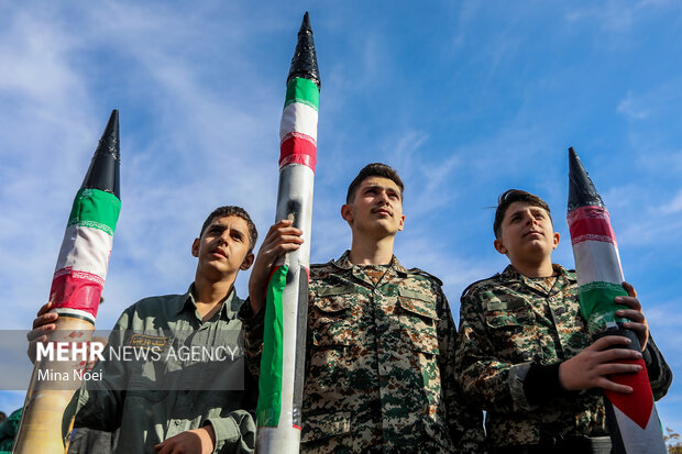 راهپیمایی ۱۳ آبان در تبریز