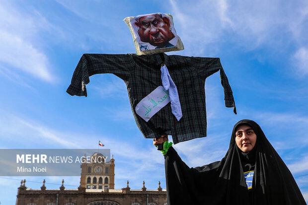 راهپیمایی ۱۳ آبان در تبریز