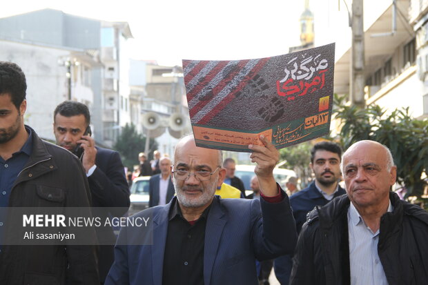 راهپیمایی یم الله ۱۳ ابان در استارا