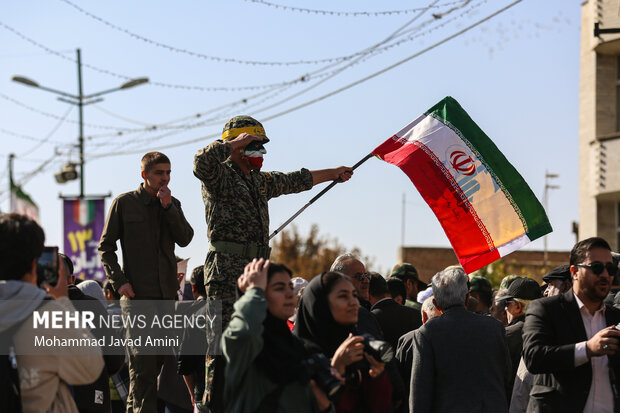 راهپیمایی ۱۳آبان در قزوین