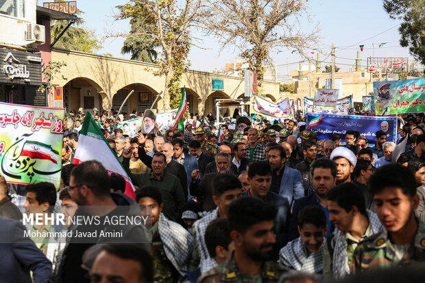 راهپیمایی ۱۳آبان در قزوین