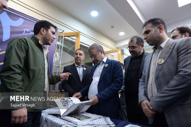 افتتاحیه جشنواره مطبوعات هگمتانه