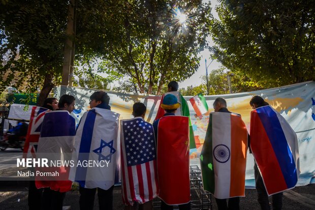 راهپیمایی ۱۳ آبان - کرج