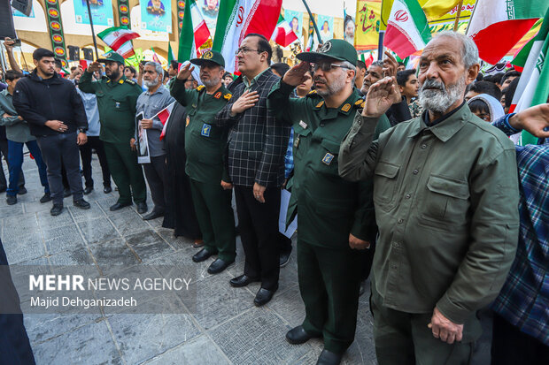 راهپیمایی یوم الله ۱۳ آبان در یزد