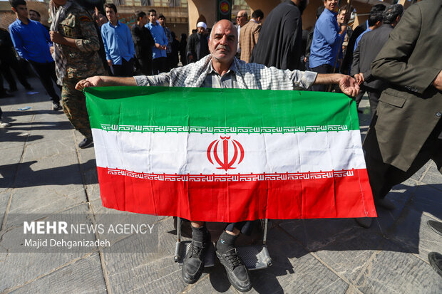 راهپیمایی یوم الله ۱۳ آبان در یزد