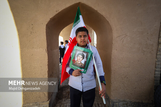 راهپیمایی یوم الله ۱۳ آبان در یزد