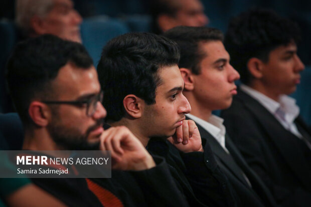 صد ونوزدهمین جلسه «حکمت سیاسی اسلام در قرآن»