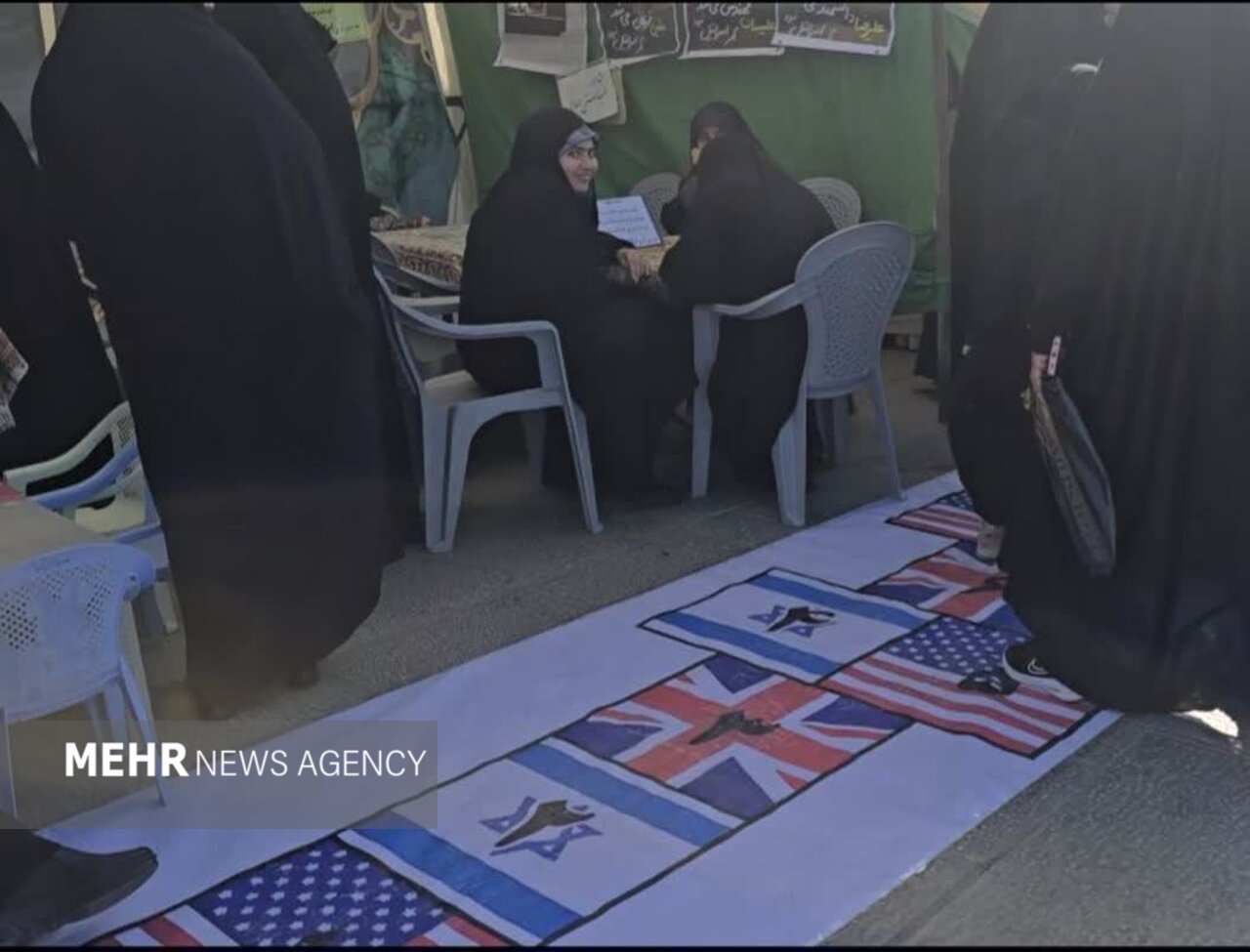 سیلی نوجوانان اصفهان به اسکتبار؛ همه به جای دانشآموزان شهیدحاضر بودند