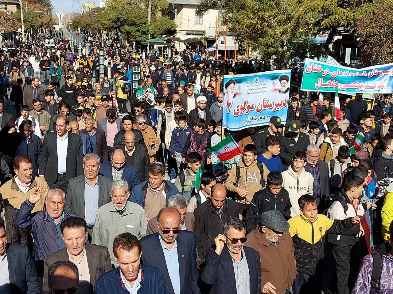 راهپیمایی یوم الله ۱۳ آبان در خلخال برگزار شد راهپیمایی یوم الله ۱۳ آبان در خلخال برگزار شد