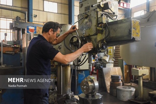 نيروي،صنايع،نوسازي،صنعتي،انساني،كشور،كاهش،توسعه،كيفيت،كارشنا ...