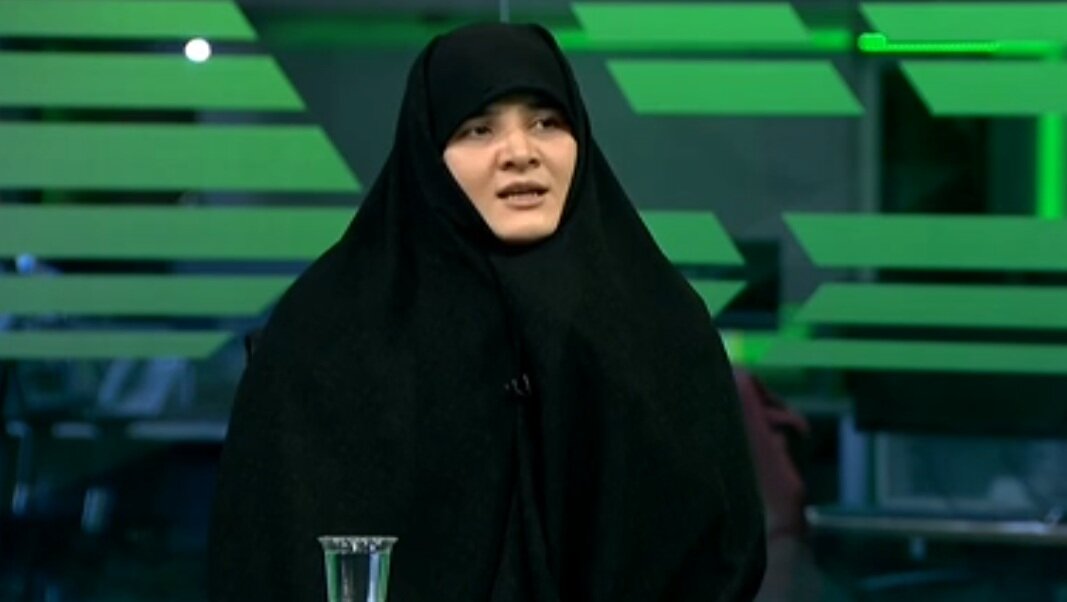 ديني،حكومت،معظم،عدالت،احمدي،هويت،رهبري،مقام،سياسي،استعمار