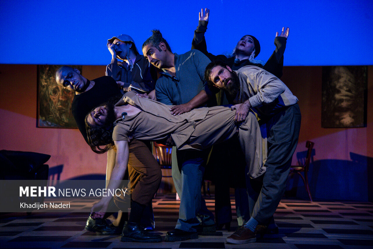 مادر مخوف از نگاه منتقدان؛ وقتی معنا در سکوت و اختلال بدن زاده می‌شود