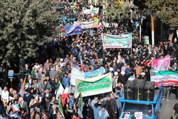 راهپیمایی یوم‌الله ۱۳ آبان در ورامین