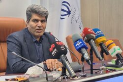 مومنی: استاندار تهران فردا به بهارستان می‌رود