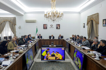 عارف:تمرکز دولت بر فناوری‌های پیشرفته، مهارت آموزی و آموزش و پرورش است