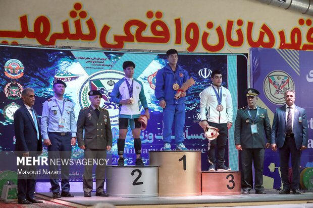 روز دوم مسابقات وزنه برداری سیزم