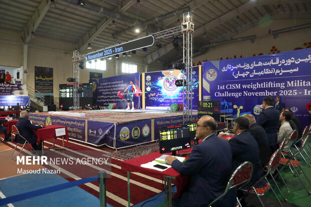روز دوم مسابقات وزنه برداری سیزم